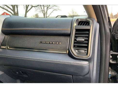 Used 2020 RAM 2500 Limited image 18