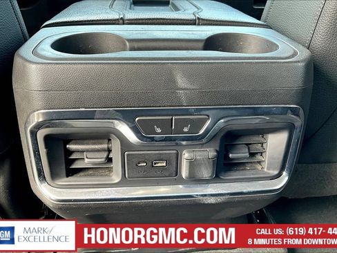 Used 2021 GMC Sierra 1500 Denali w/ Denali Ultimate Package AWD/4WD image 11