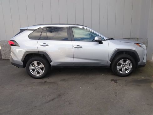 Certified 2025 Toyota RAV4 XLE AWD/4WD image 13