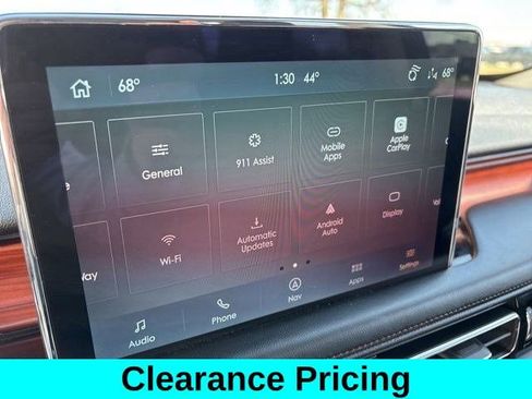 Used 2021 Lincoln Aviator Reserve w/ Elements Package Plus image 23