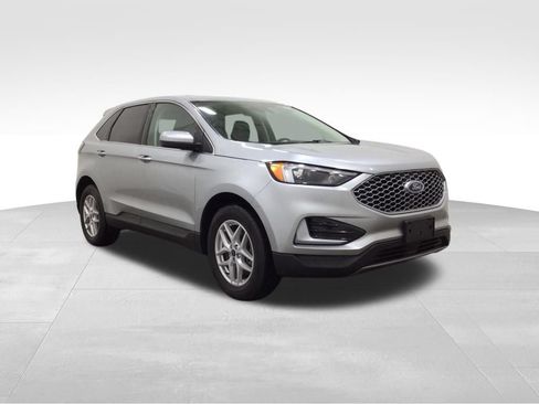 Used 2024 Ford Edge SEL AWD/4WD image 5