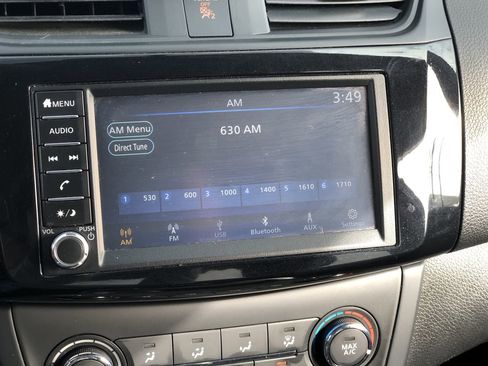 Used 2019 Nissan Sentra S image 26