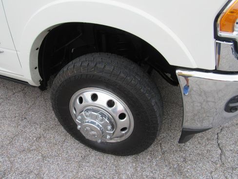 Used 2021 RAM 3500 Limited AWD/4WD image 47