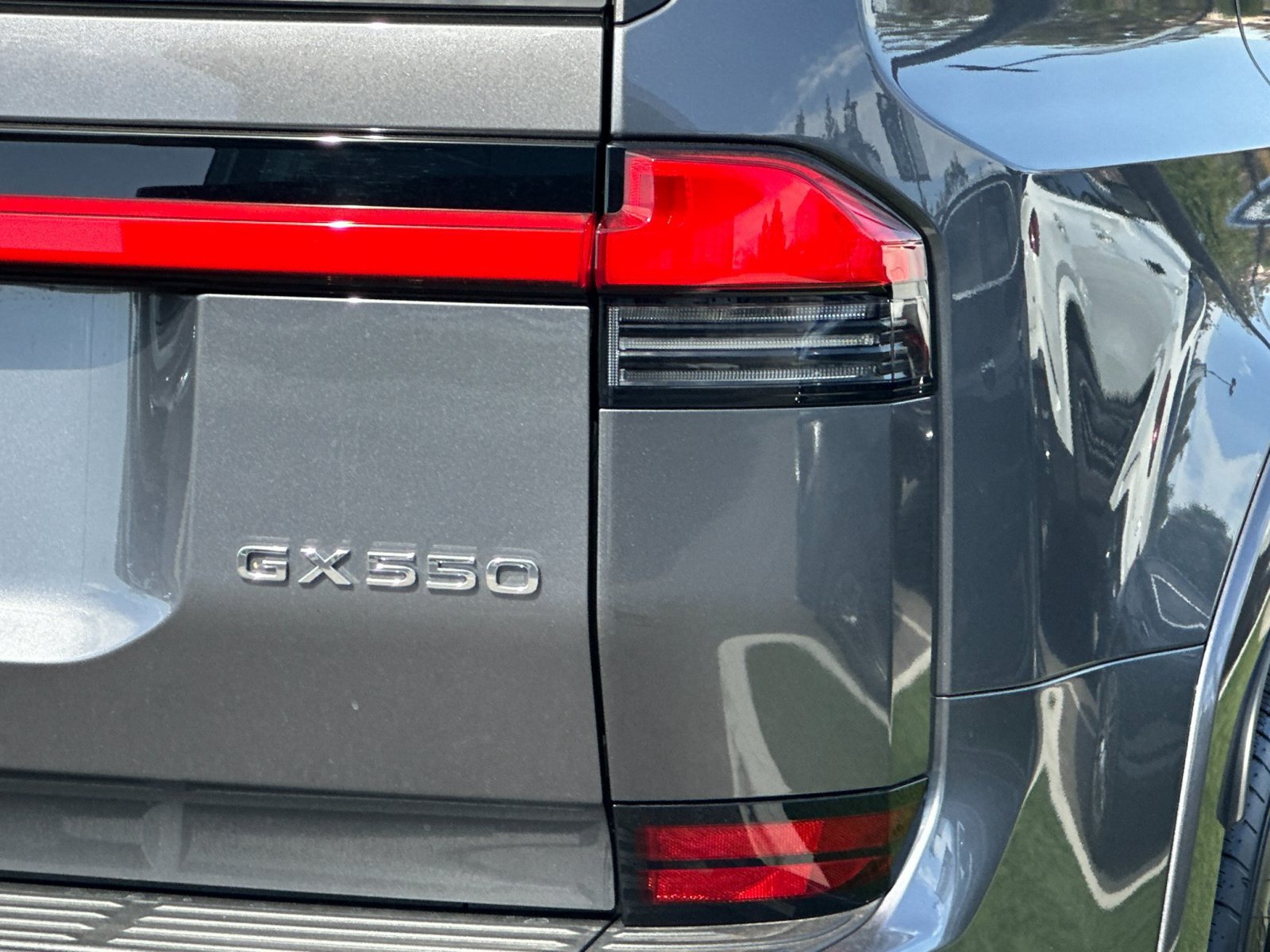 Used 2025 Lexus GX 550 w/ Cold Area Package AWD/4WD image 33