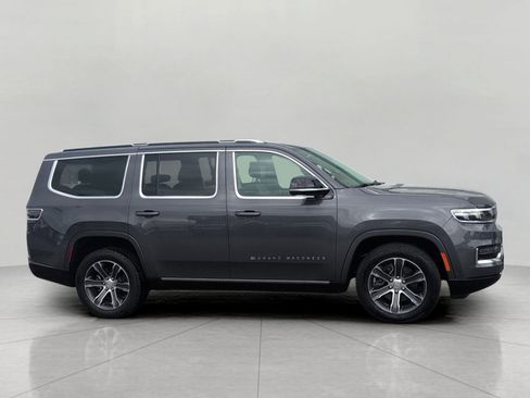 Used 2023 Jeep Grand Wagoneer 4WD w/ Rear Seat Video Group 1 image 9
