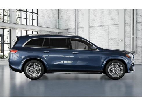 New 2026 Mercedes-Benz GLS 450 4MATIC image 16