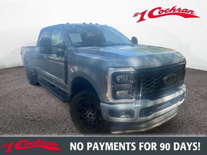 New 2026 Ford F350 Lariat w/ Black Appearance Package