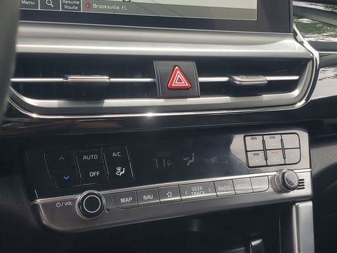 Used 2025 Kia Seltos S FWD image 10
