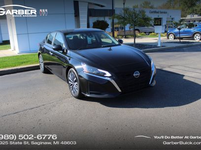 Used 2023 Nissan Altima 2.5 SV