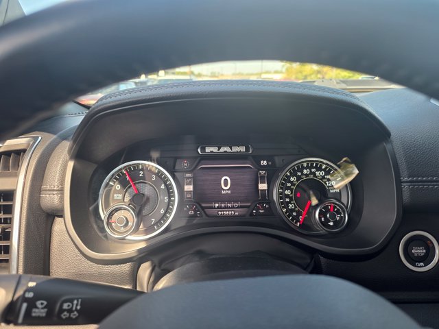 Used 2024 RAM 1500 Laramie AWD/4WD image 11