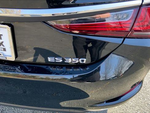 Used 2023 Lexus ES 350 350 w/ Accessory Package (Z2) image 23