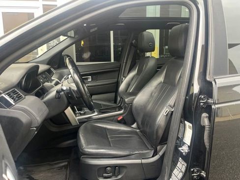 Used 2019 Land Rover Discovery Sport HSE AWD/4WD image 7