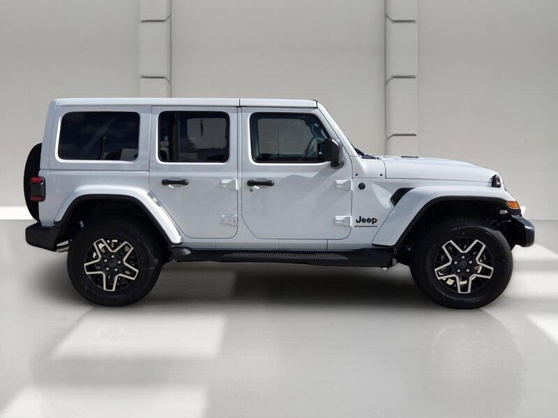 New 2027 Jeep Wrangler Unlimited Sahara AWD/4WD image 6