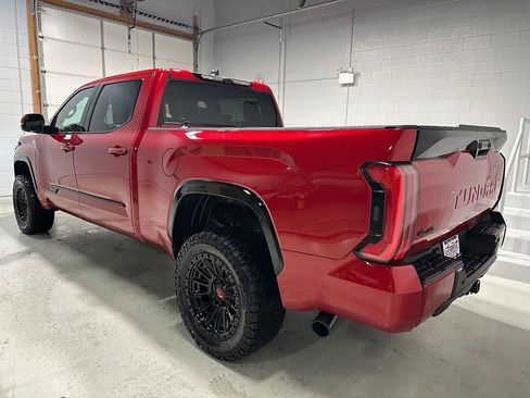 Used 2023 Toyota Tundra Platinum AWD/4WD image 21