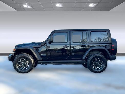 Used 2023 Jeep Wrangler Unlimited Rubicon 4xe image 2