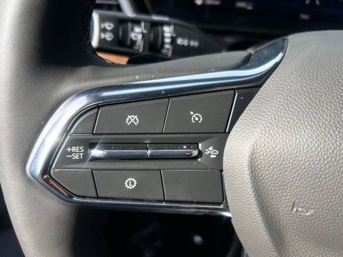 New 2026 Chevrolet Suburban High Country image 30