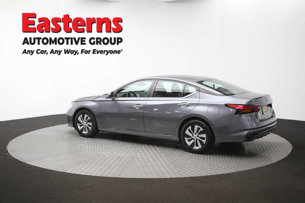 Used 2023 Nissan Altima 2.5 S FWD image 61