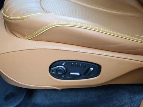 Used 2025 Aston Martin DBX 707 AWD/4WD image 19