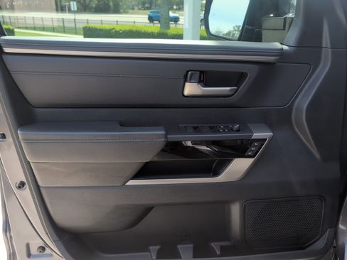 Used 2022 Toyota Tundra Limited image 14