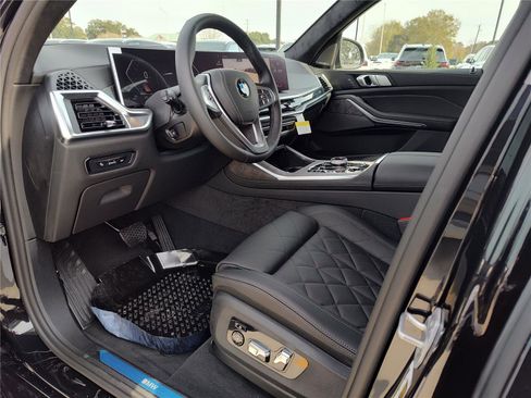 New 2026 BMW X7 xDrive40i AWD/4WD image 2