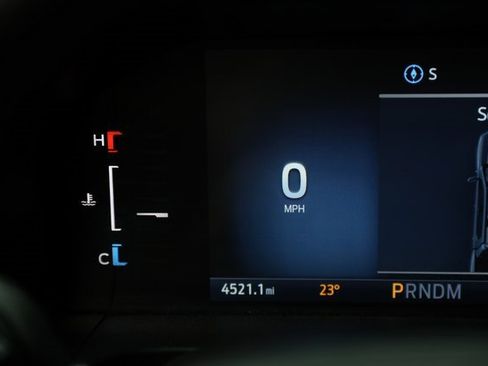 Used 2024 Ford Ranger XLT w/ Trailer Tow Package image 13