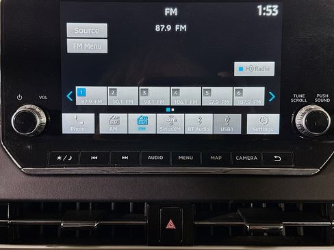 Used 2024 Mitsubishi Outlander SE FWD image 21
