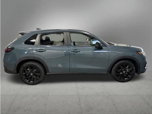 Certified 2024 Honda HR-V Sport image 7
