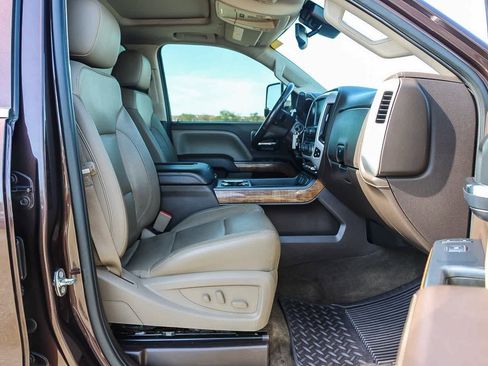 Used 2016 GMC Sierra 2500 SLT w/ Duramax Plus Package image 13