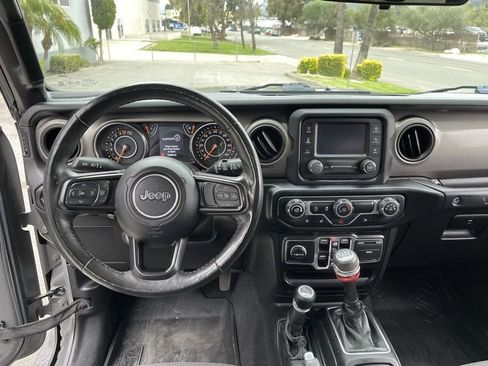 Used 2020 Jeep Wrangler Unlimited Sport S image 10