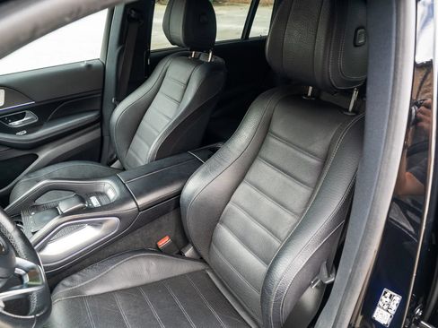 Used 2021 Mercedes-Benz GLS 580 4MATIC image 18