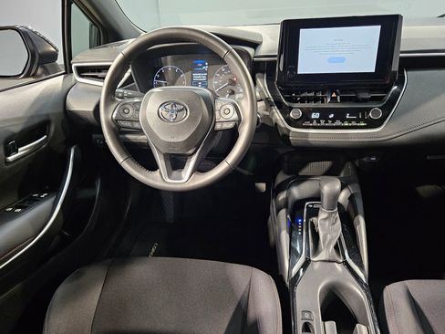 Used 2024 Toyota Corolla SE image 9