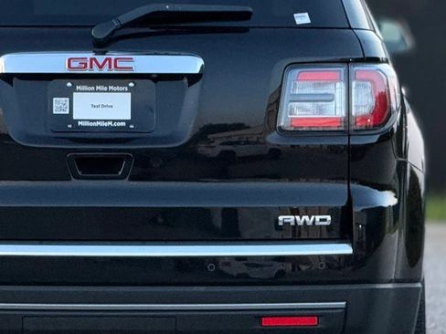 Used 2016 GMC Acadia SLT w/ Premium Edition AWD/4WD image 14