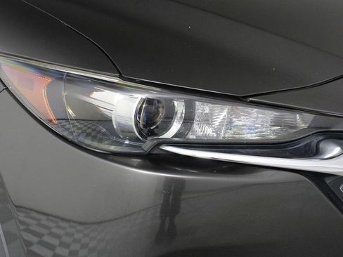 Used 2018 MAZDA CX-5 Touring image 25