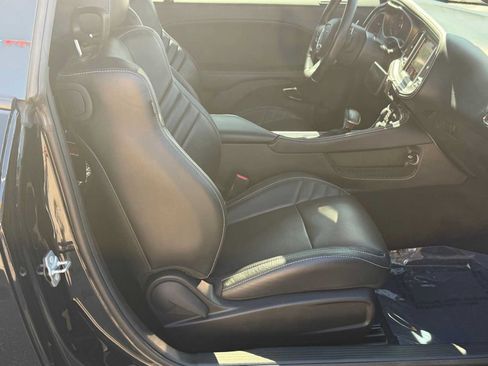 Used 2023 Dodge Challenger SRT Hellcat RWD image 24