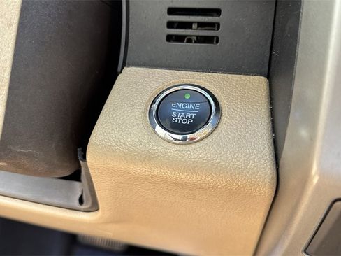 Used 2018 Ford F150 Lariat image 57