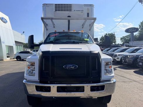 Used 2023 Ford F650 2WD Regular Cab Super Duty image 10