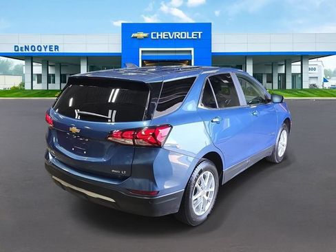 Used 2024 Chevrolet Equinox LT AWD/4WD image 7