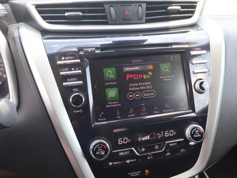 Used 2019 Nissan Murano SL w/ SL Technology Package FWD image 19