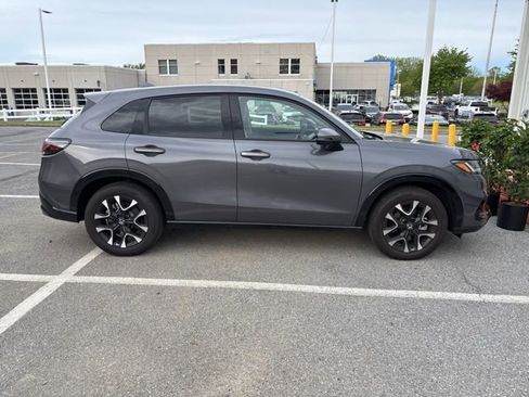 Used 2026 Honda HR-V EX-L image 2