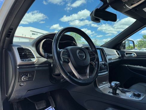 Used 2015 Jeep Grand Cherokee Limited AWD/4WD image 14