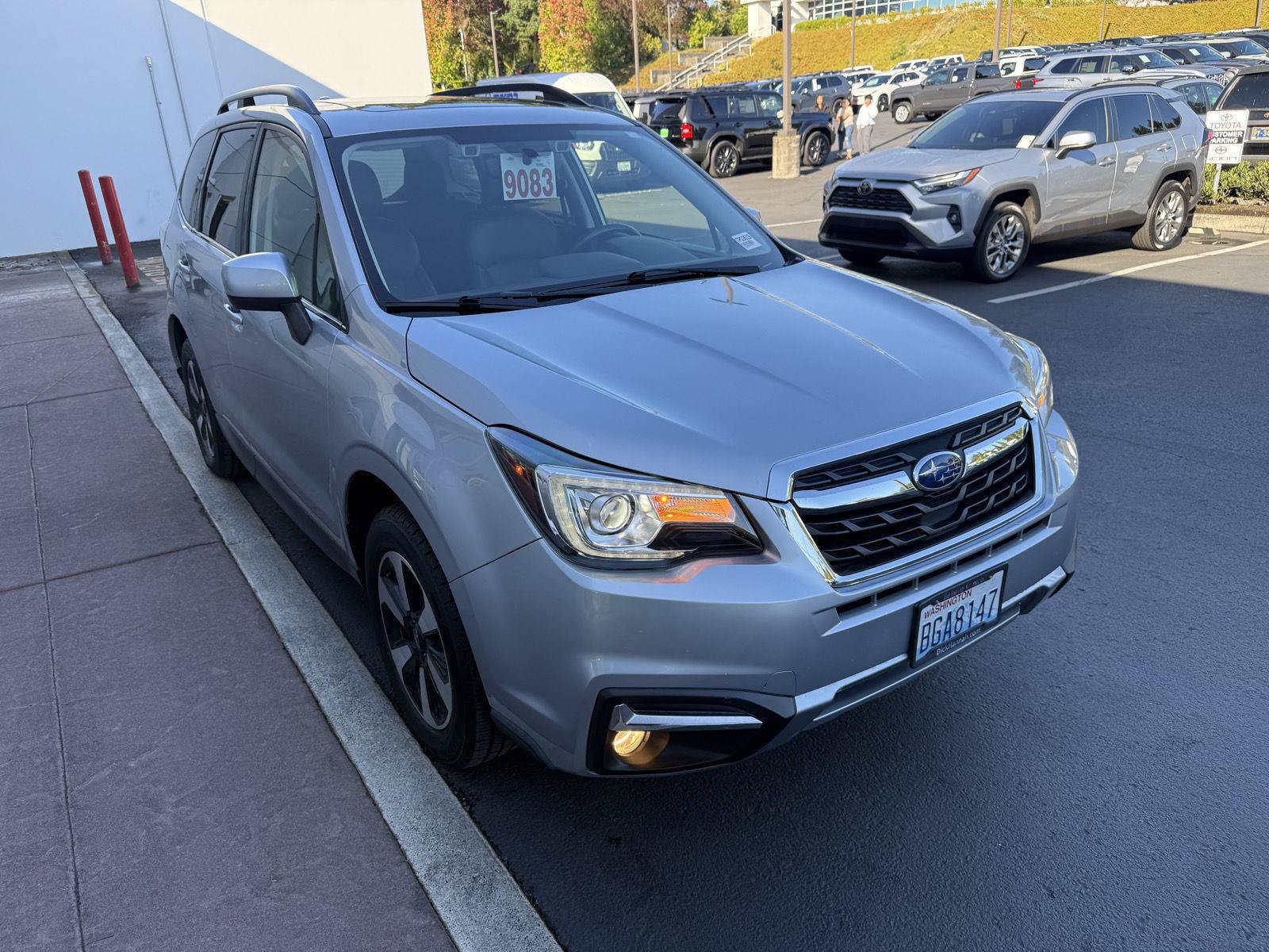 Used 2017 Subaru Forester 2.5i Limited AWD/4WD image 7