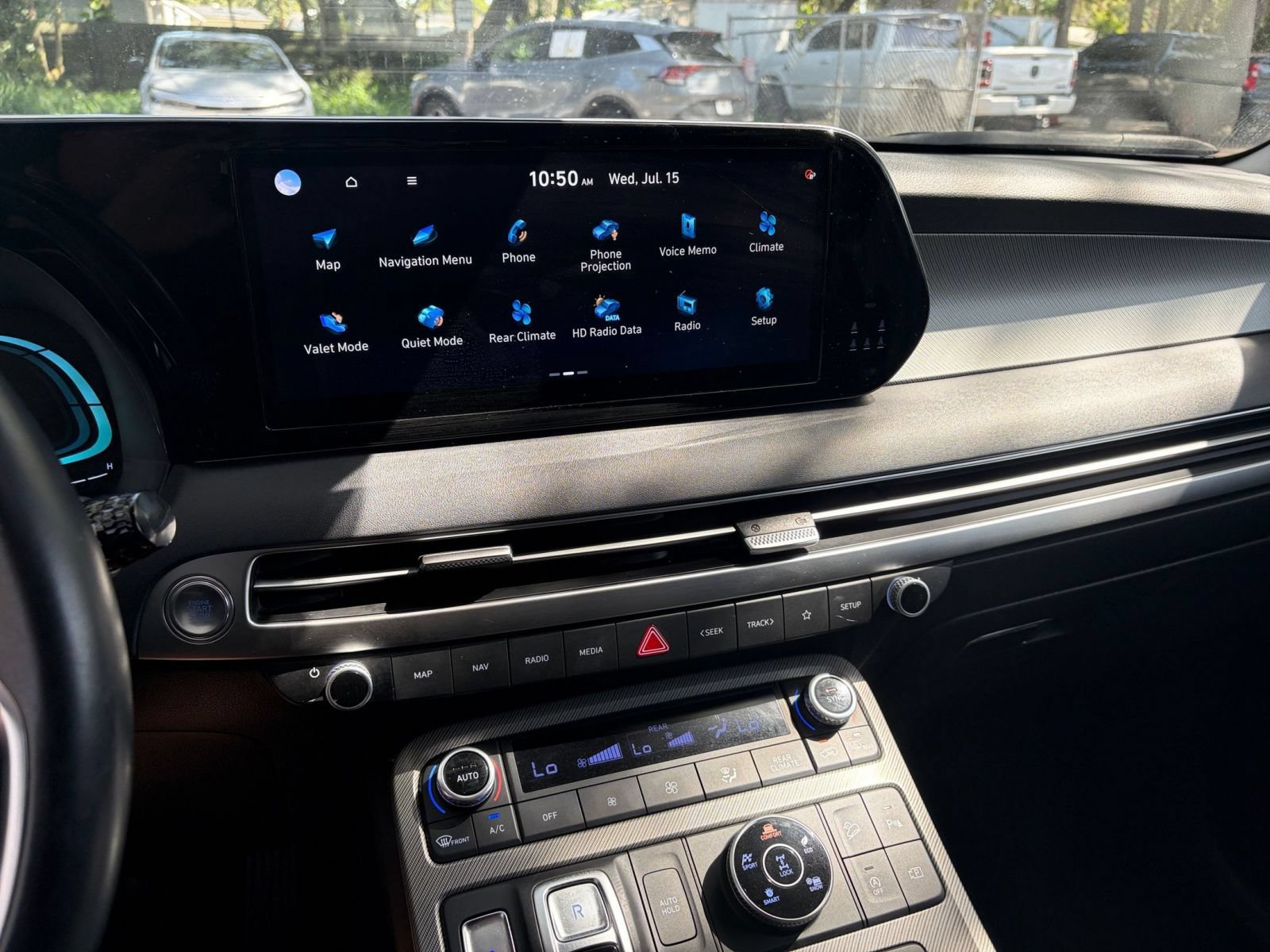 Used 2024 Hyundai Palisade SEL AWD/4WD image 16