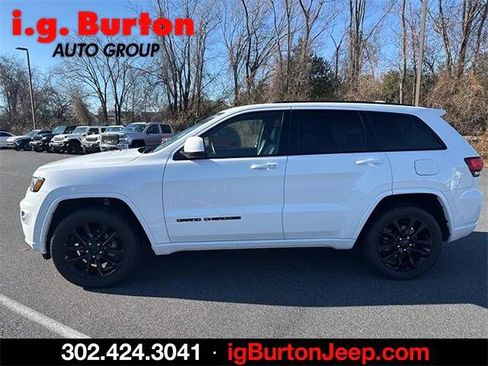 Certified 2020 Jeep Grand Cherokee Altitude image 6