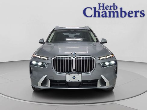 Used 2023 BMW X7 xDrive40i AWD/4WD image 2