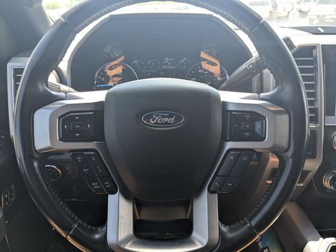 Used 2019 Ford F450 Platinum w/ Platinum Ultimate Package AWD/4WD image 18