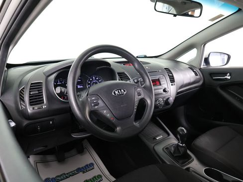 Used 2016 Kia Forte LX image 10
