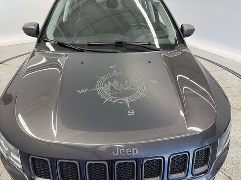 Certified 2020 Jeep Compass Trailhawk w/ Cold Weather Group AWD/4WD image 3