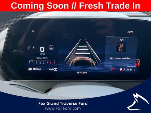 Used 2026 Chevrolet Traverse LT AWD/4WD image 19