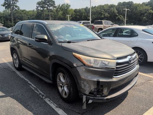Used 2014 Toyota Highlander Limited FWD image 1
