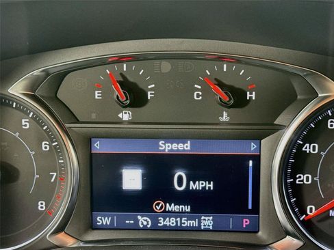 Used 2023 GMC Acadia AT4 w/ Trailering Package AWD/4WD image 6